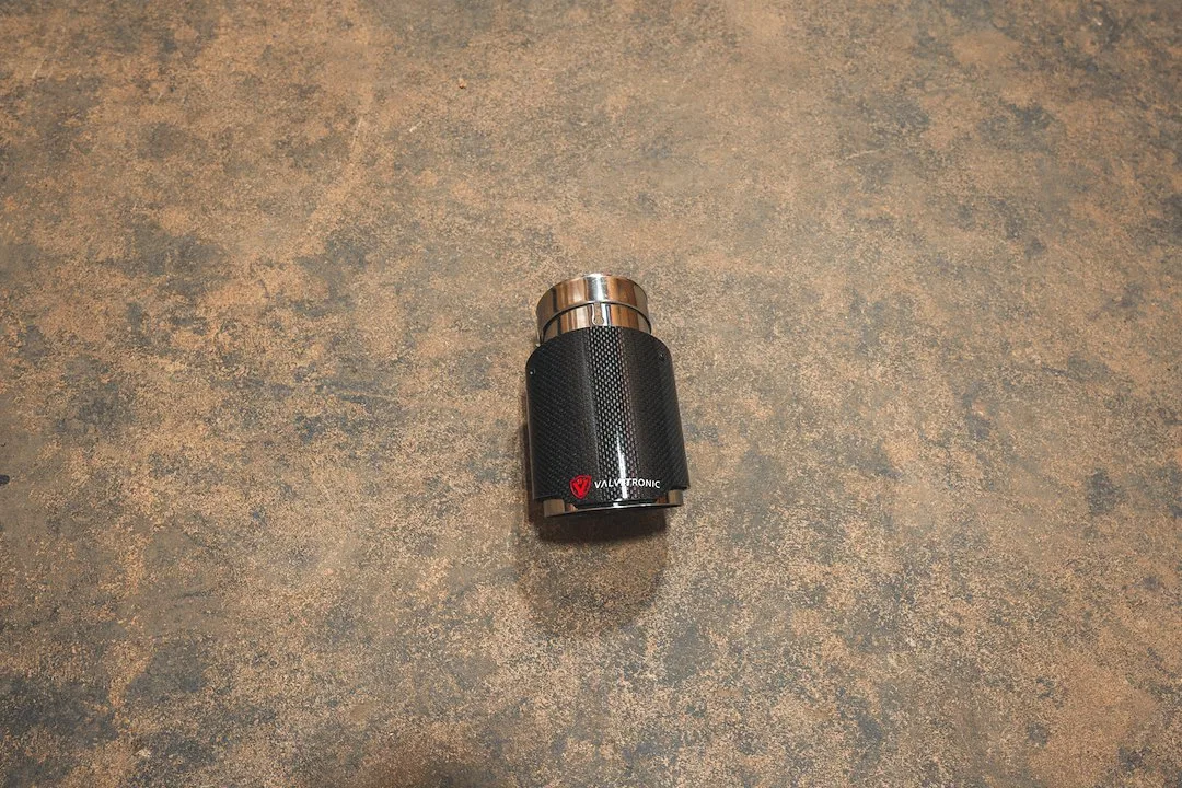 VTD.TIP.SLVE.25.35.RC – VALVETRONIC Exhaust Tail Pipe Tip, 2-1/2 Inch Inlet Diameter 3-1/2 Inch Outlet Diameter T304 ...